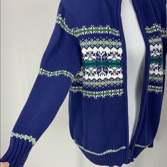 Croft and Barrow Winter Blue Medium Zippered Sweater‎ - Picture 6 of 9